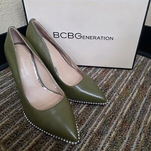 BCBGeneration Green Heels with Metallic Trim